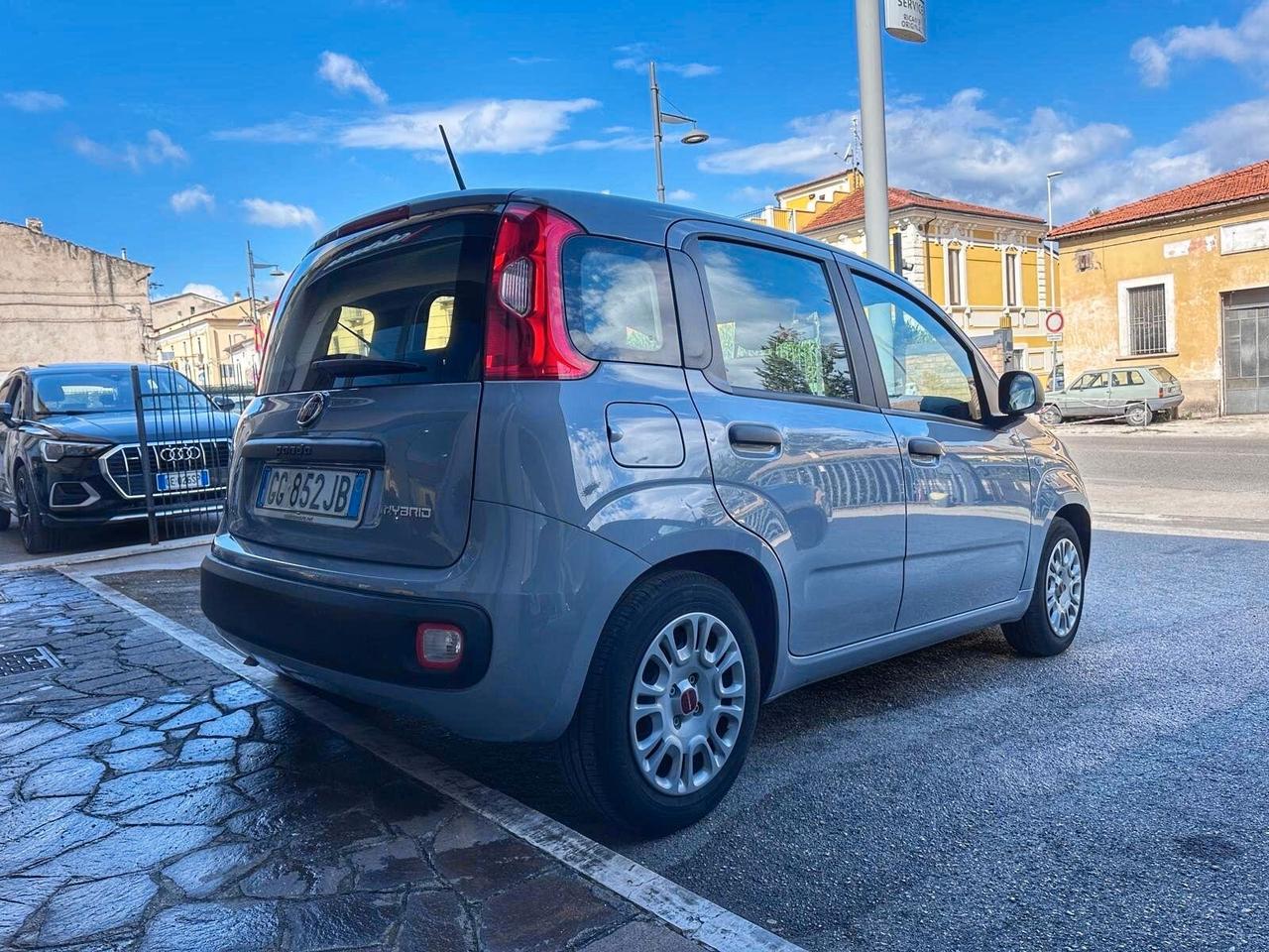 Fiat Panda 1.0 Hybrid 70 CV