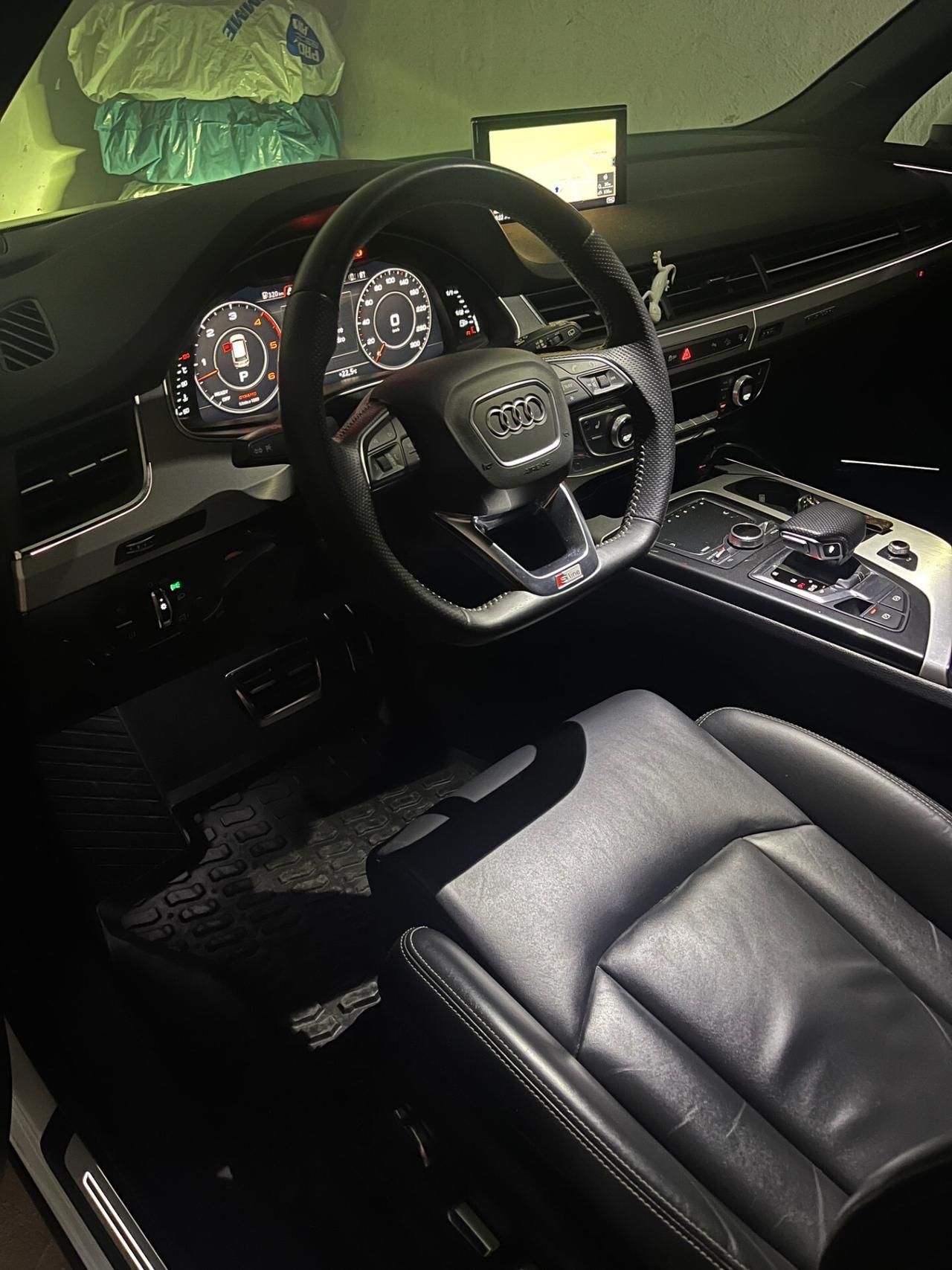 Audi Q7 3.0 TDI 272 CV quattro tiptronic Business Plus