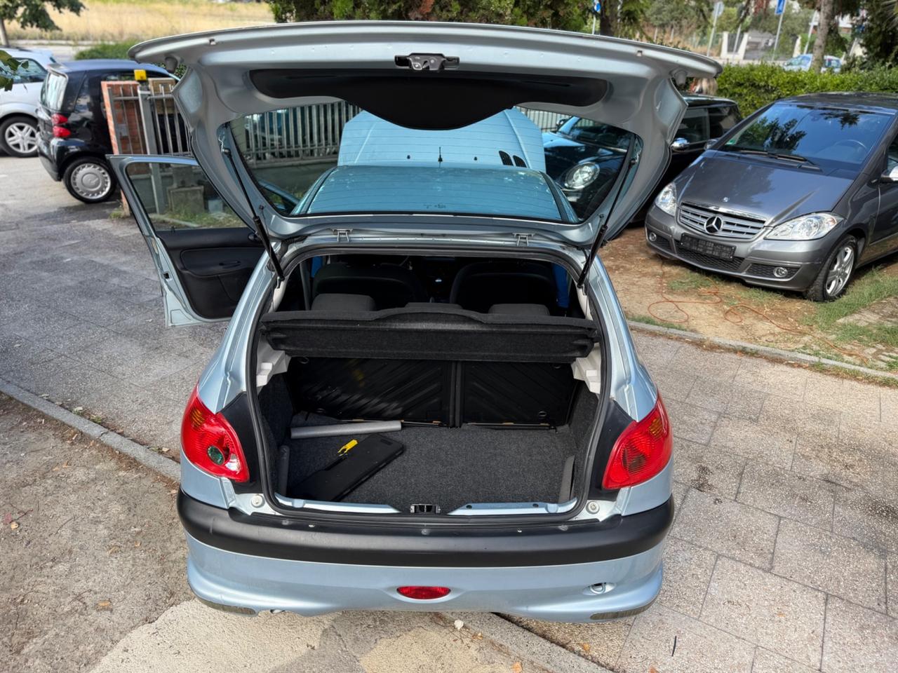 Peugeot 206 1.4 HDi 5p. X-Design NEOPATENTATI