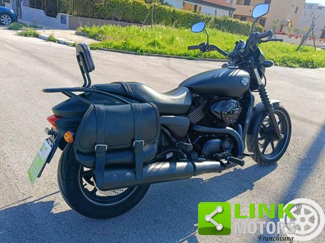 HARLEY-DAVIDSON Street 750 S