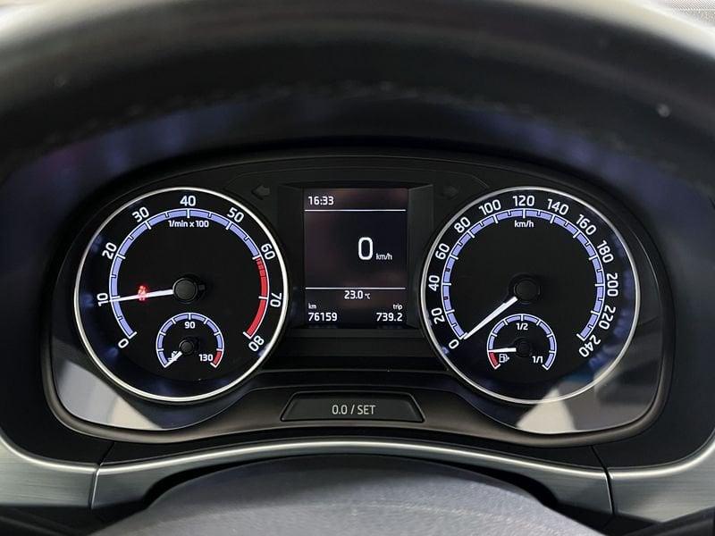 Skoda Fabia Fabia 1.0 MPI 75 CV Design Edition