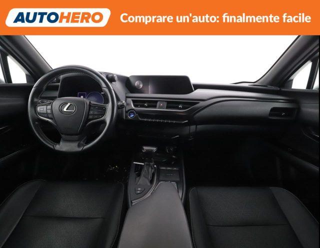 LEXUS UX Full Electric UX Hybrid 4WD Executive