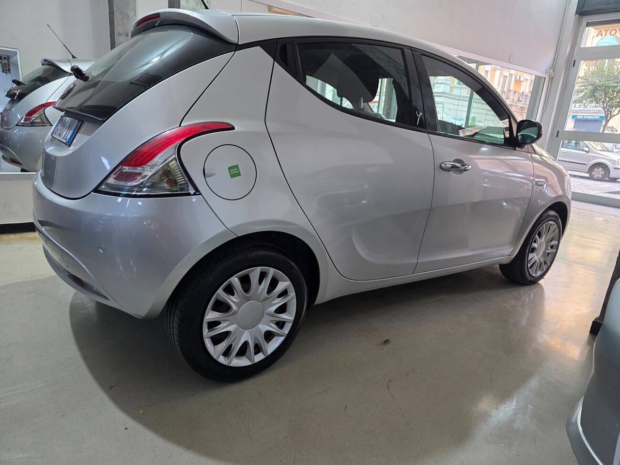 Lancia Ypsilon 1.2 GPL 69cv BLOCK SHAFT