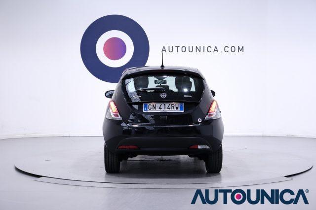 LANCIA Ypsilon 1.0 FIREFLY 5 PORTE S&S HYBRID GOLD NEOPATENTATI