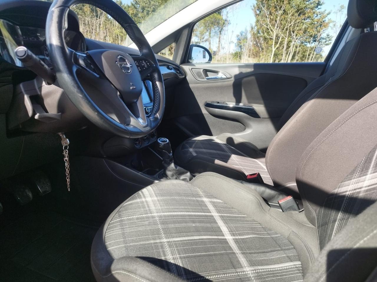 Opel Corsa 1.4 90CV GPL Tech 5 porte Cosmo