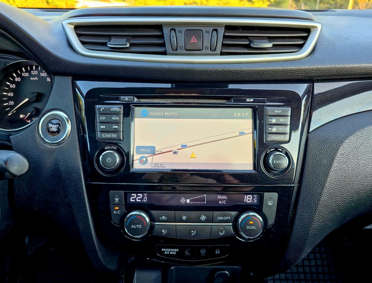 Nissan Qashqai 1.6 dCi 4WD Tekna 2014-E5B Manuale 4x4 NEO