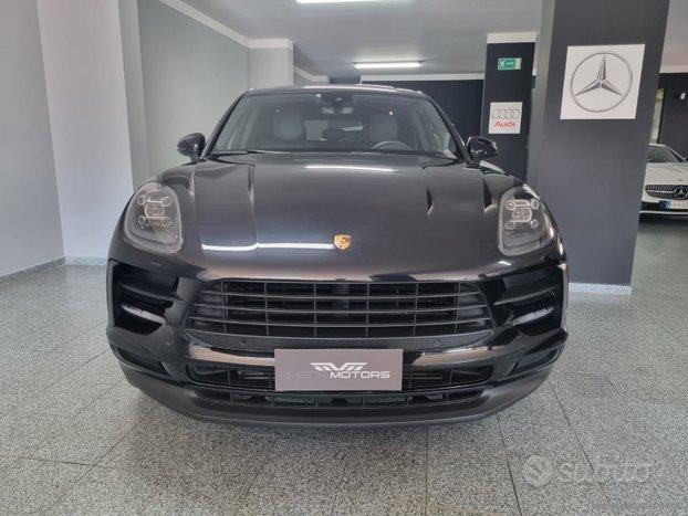 PORSCHE Macan 2.0