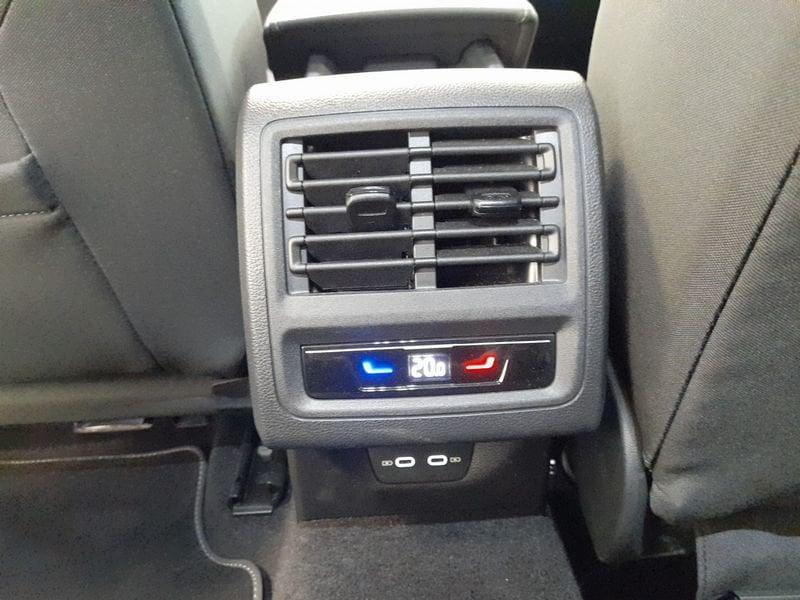 Volkswagen Golf 1.5 eTSI EVO ACT Style DSG