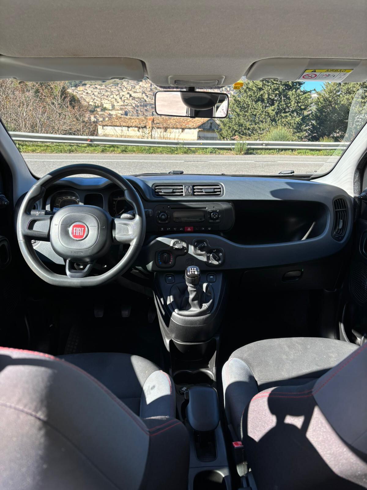 FIAT PANDA 1.2 BENZINA 2017 SOLI 116.000KM