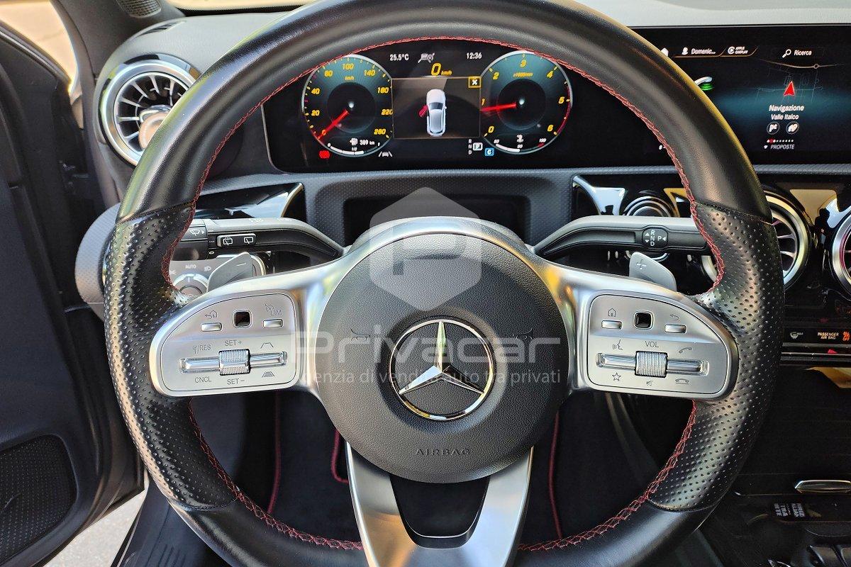 MERCEDES A 220 d Automatic AMG Line Premium Plus
