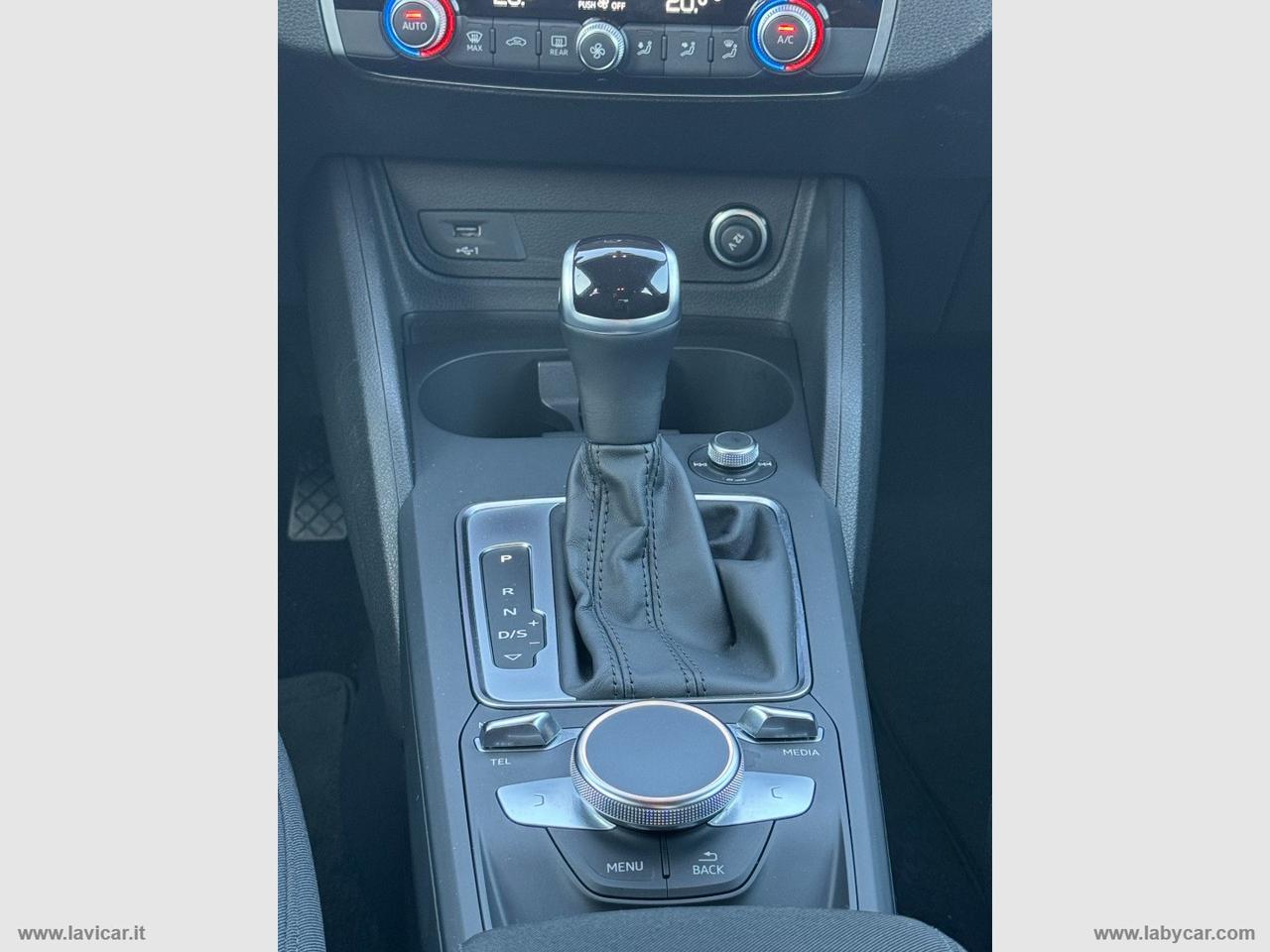 AUDI Q2 35 TDI quattro S tr. Identity Black