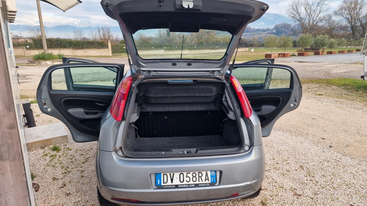 Fiat Grande Punto 1.4 5 porte Dynamic Natural Power