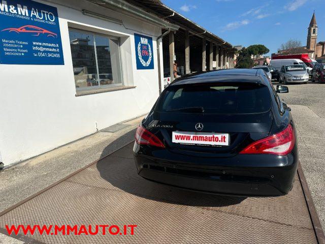 MERCEDES-BENZ CLA 200 d S.W. Automatic Business NAVIG!!!