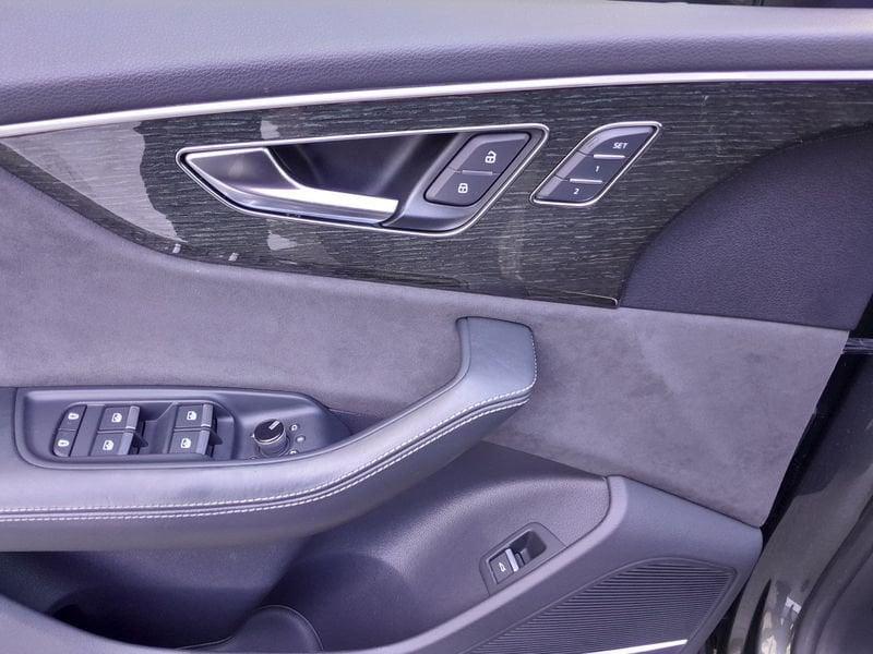 Audi RS Q8 RS Q8 IVA ESPOSTA CARBOCERAMICA