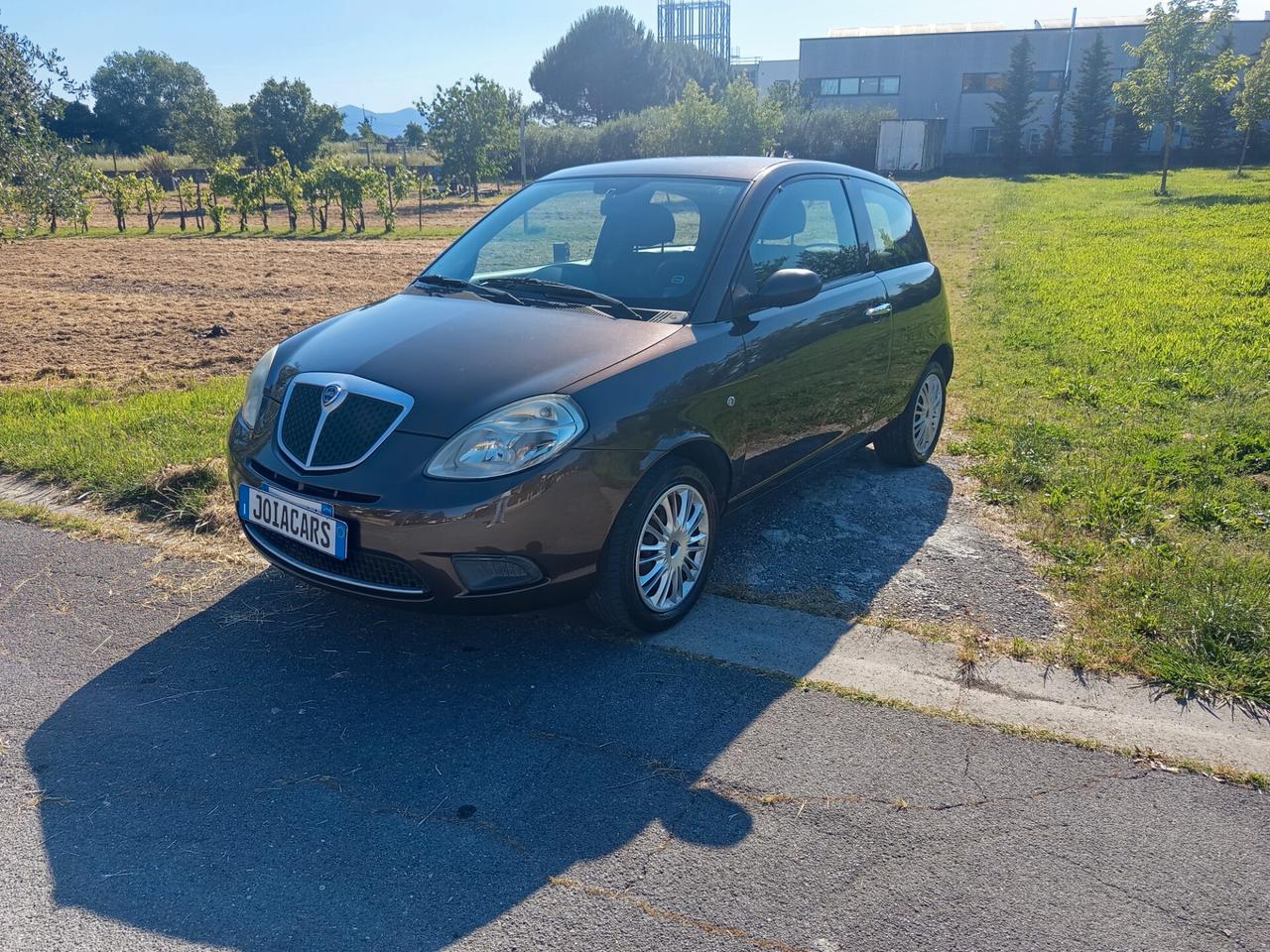 Lancia Ypsilon 1.2 Versus