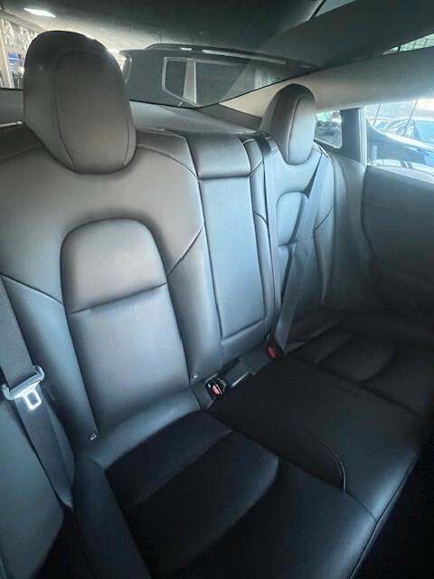 Tesla Model 3 Long Range Dual Motor AWD