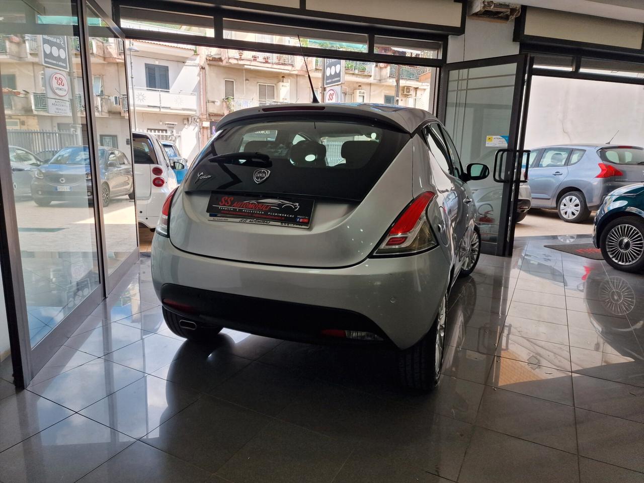 Lancia Ypsilon 1.3 MJT 16V 95 CV 5 porte S&S Gold