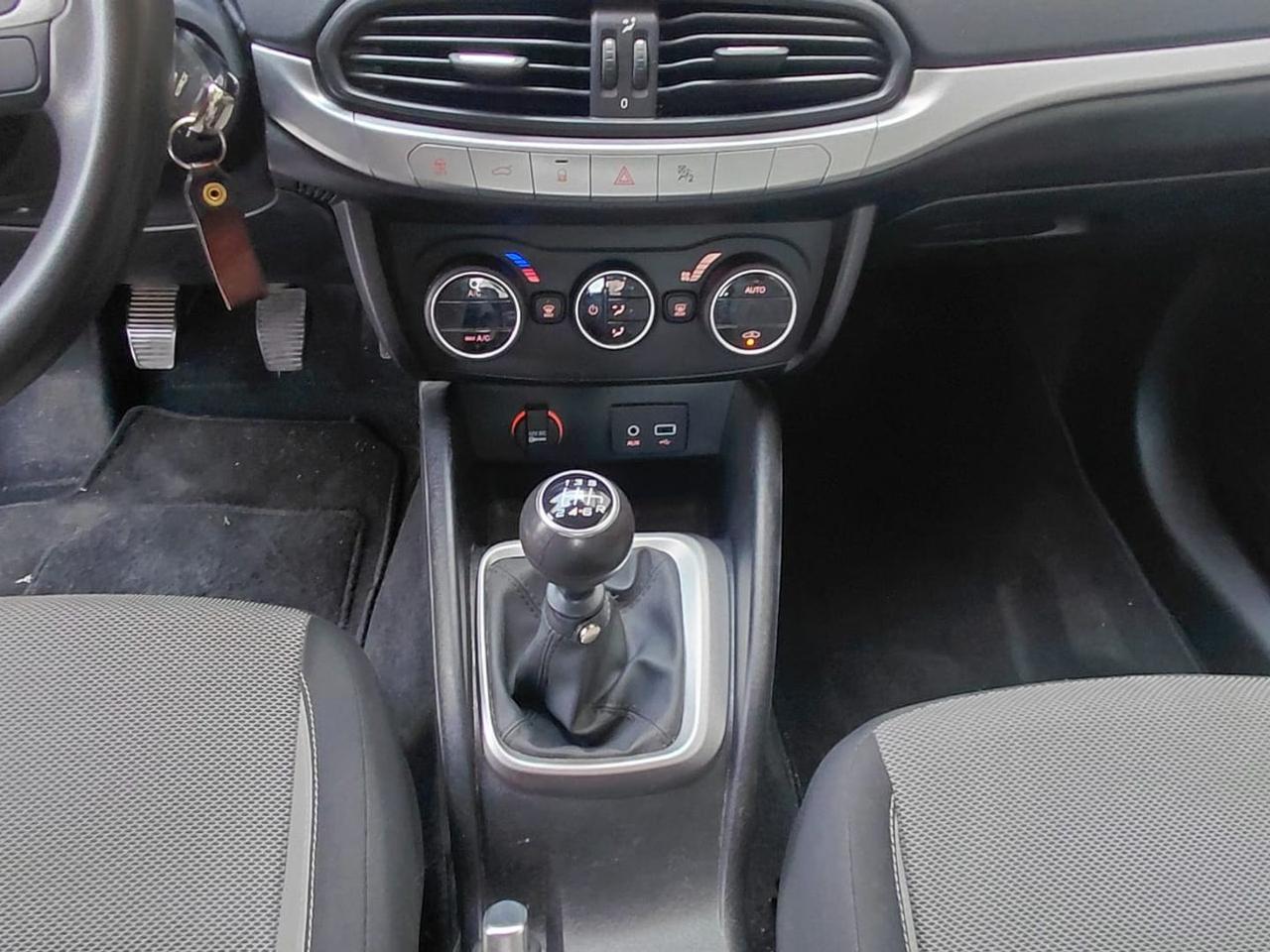 Fiat Tipo Lounge 1.4 #12037