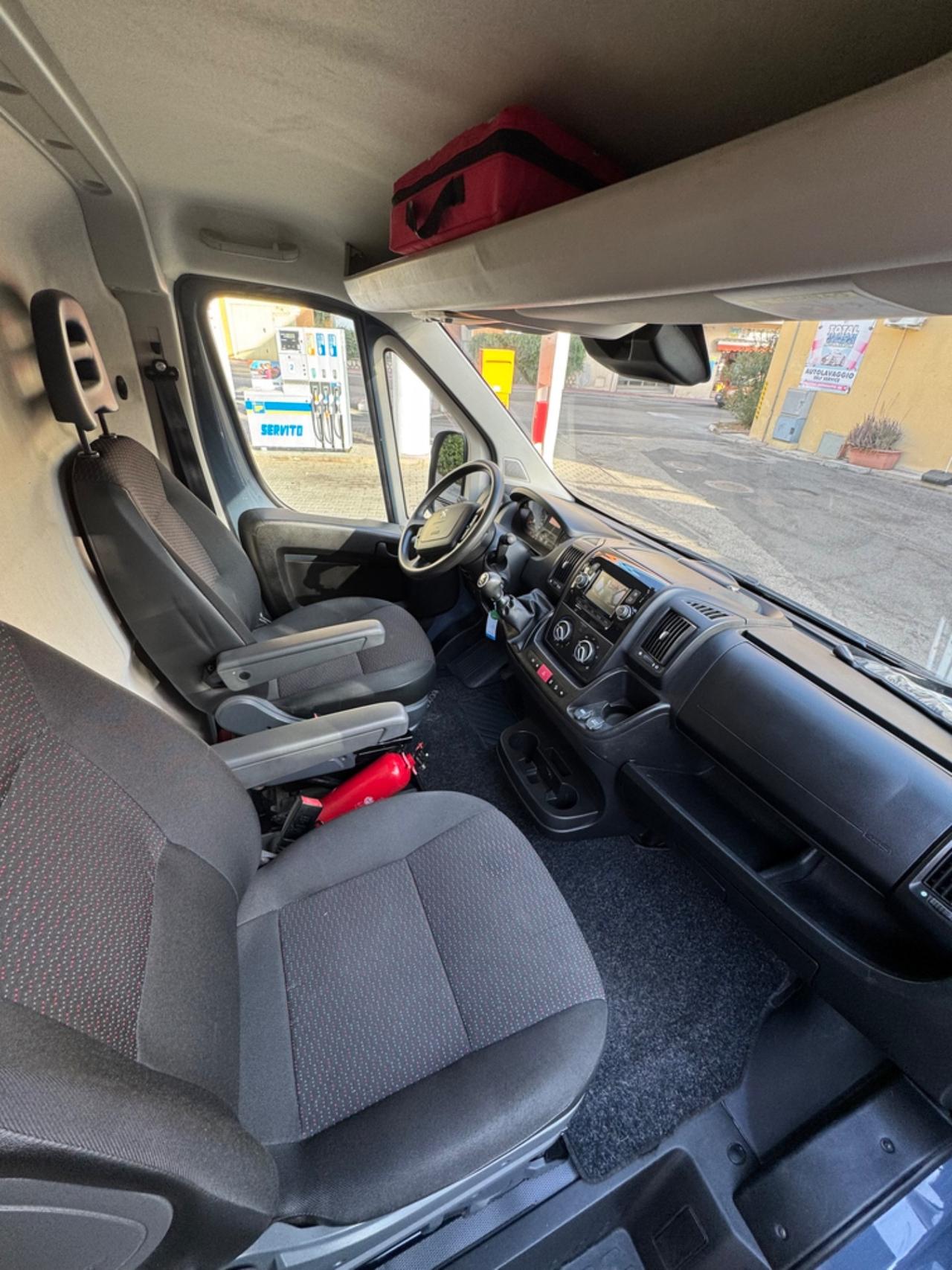 PEUGEOT BOXER 330 L1H1 2.2 BLUEHDI 120CV IVA COMPRESA