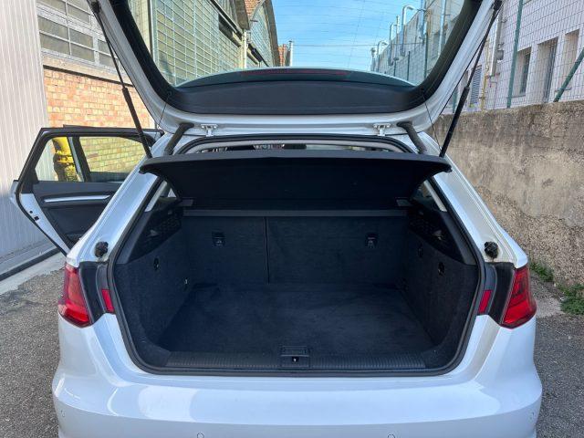 AUDI A3 SPB 1.6 TDI 105 CV S tronic Business