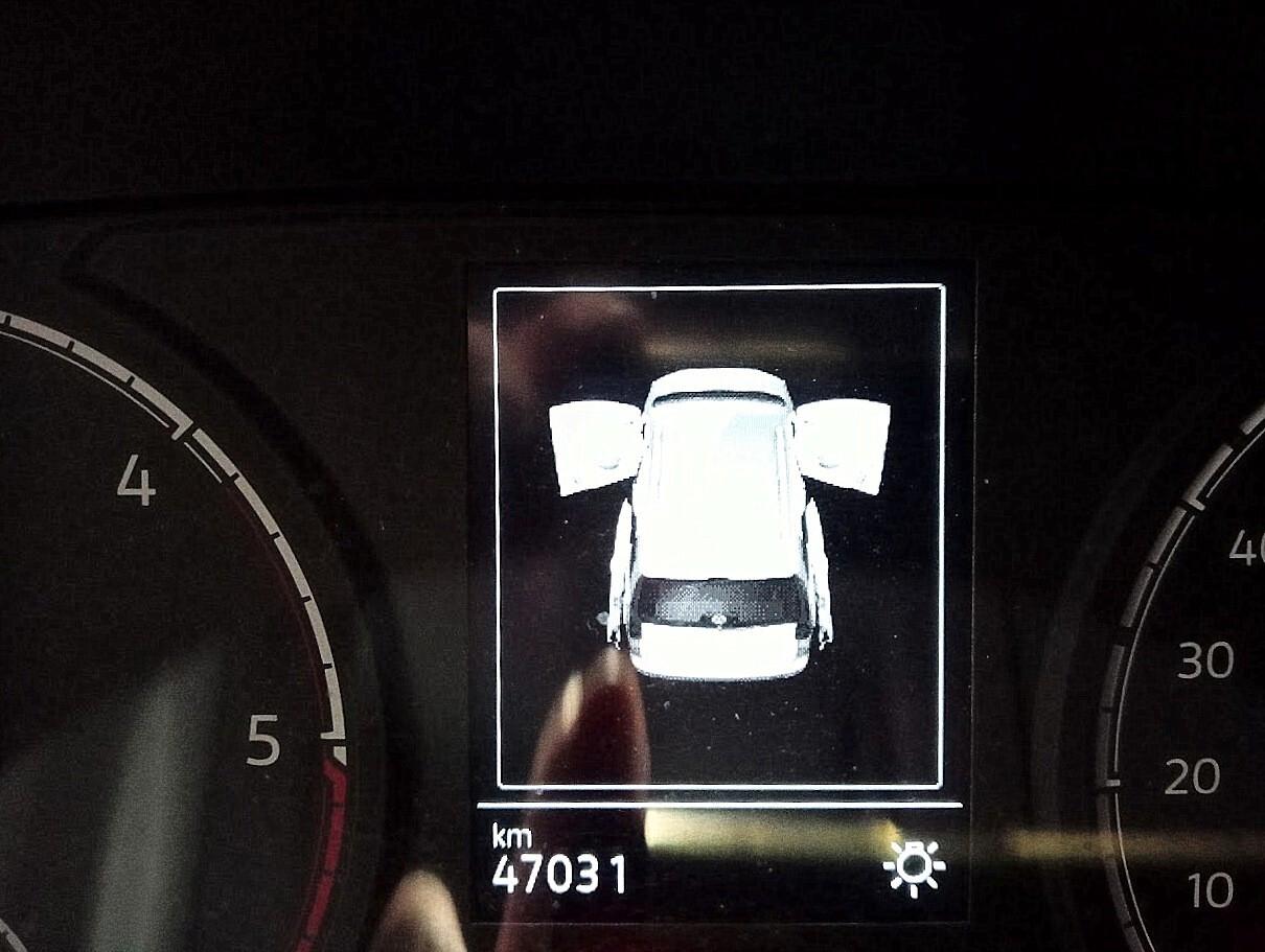 Volkswagen Caddy 2.0 TDI LIFE GANCIO FULL LED PRONTA CONSEGNA