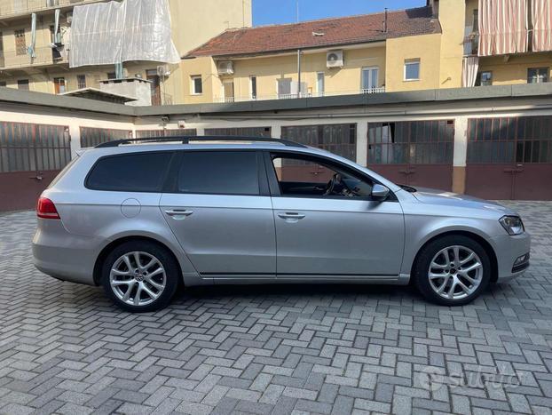 VOLKSWAGEN Passat Var. 2.0 TDI DSG High. BM.Tech