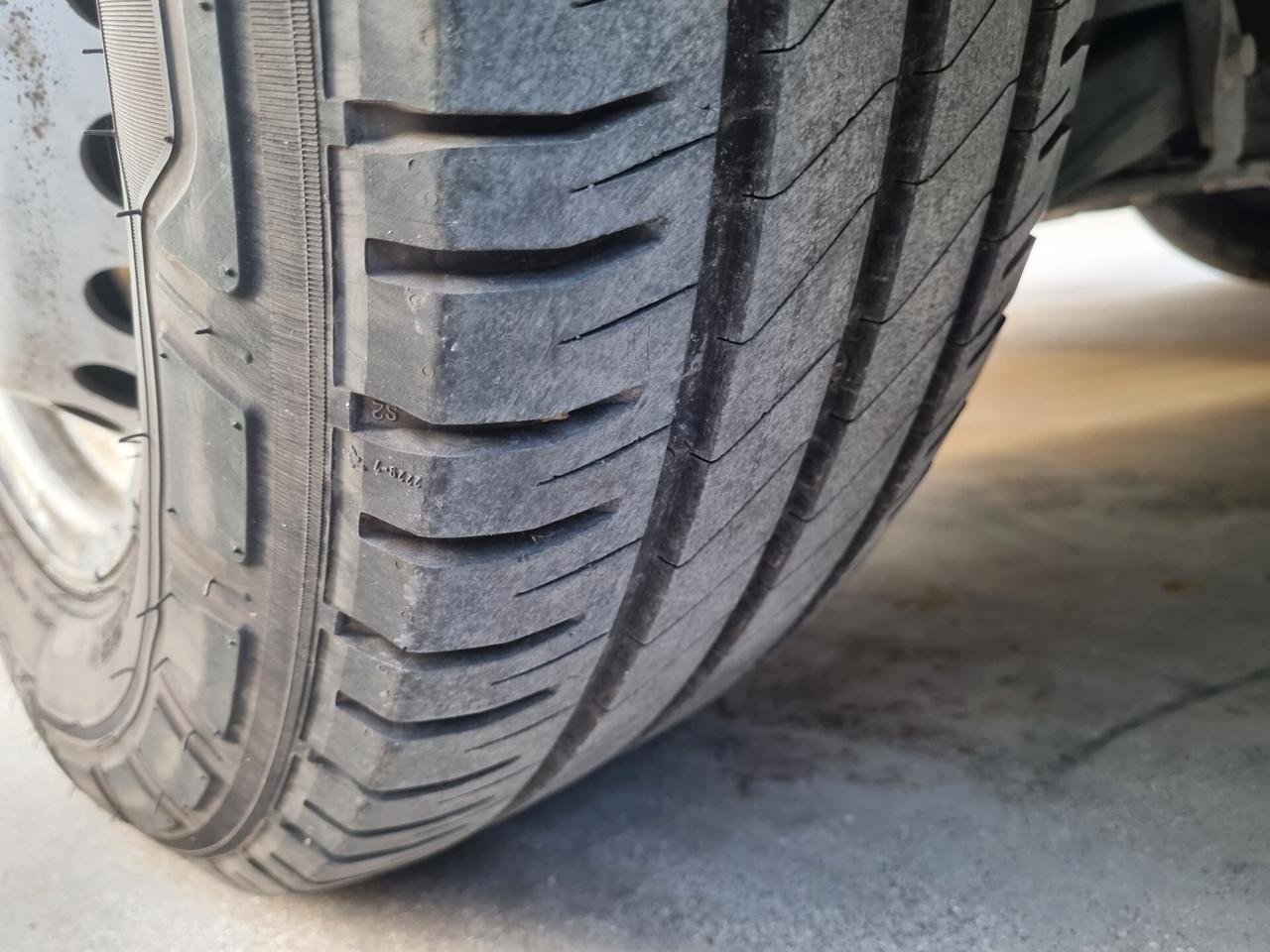 Iveco Daily 35S15V 2.3 HPT PM-SL-TM Furgone