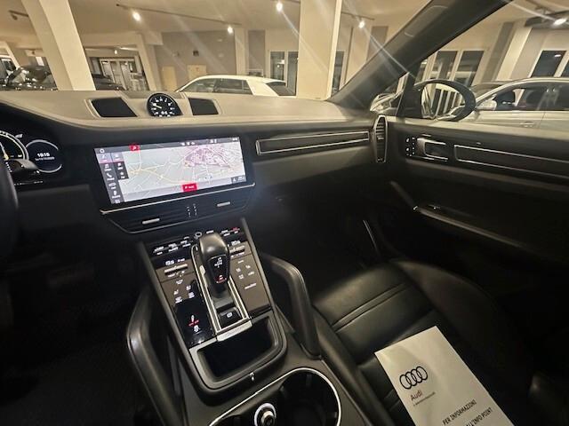 Porsche Cayenne Coupé 3.0 V6 E-Hybrid