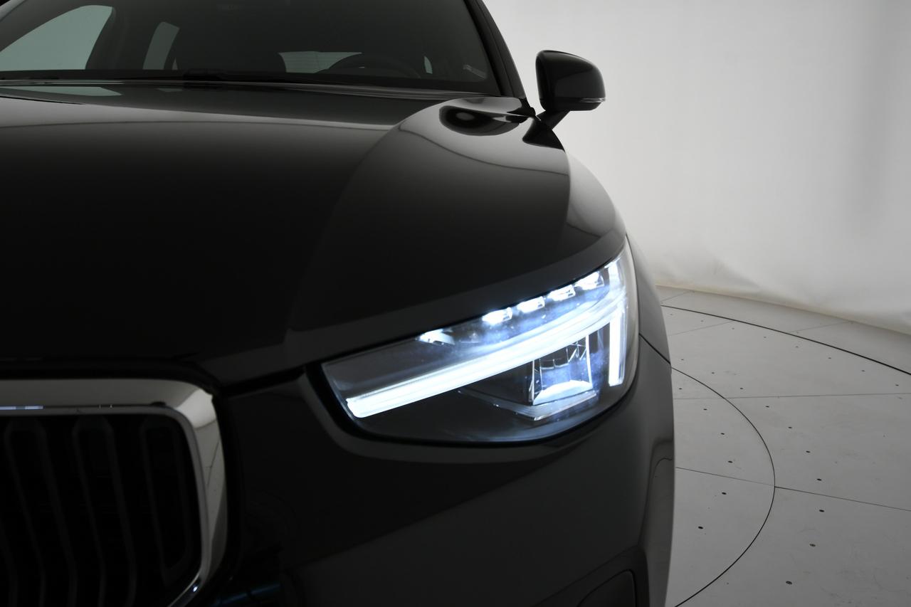 VOLVO XC40 N1 1.5 T2 Momentum Core geartronic CAMERA+PREZZO+IVA