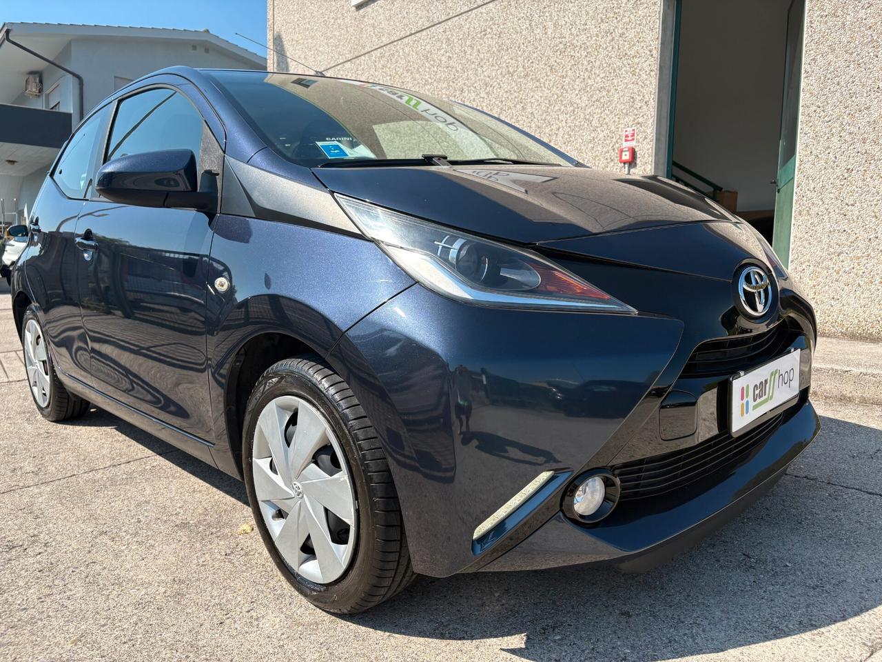 Toyota Aygo 1.0 VVT-i 69 CV 5p. x-cool 40 mila KM.