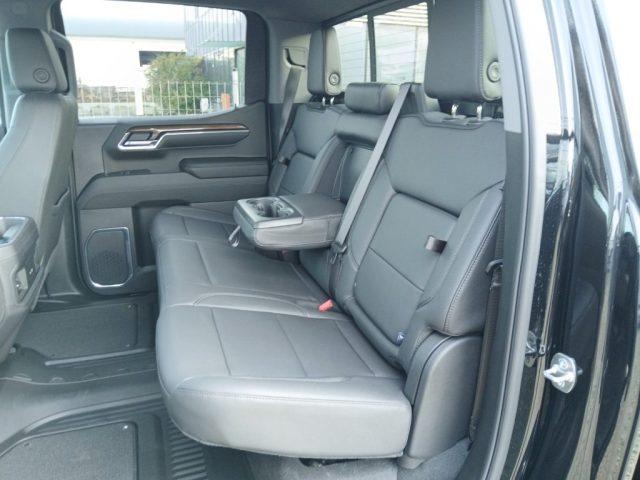 CHEVROLET Silverado 6.2L EcoTec3 V8 LT Trail Boss Z71