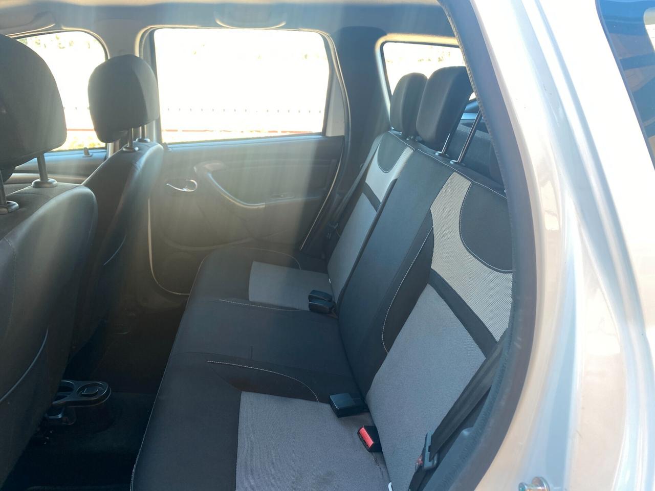 Dacia Duster 1.5 dCi 110CV 4x2 Lauréate --KM CERTIFICATI!!!---POSSIBILITA' collaborazione stock auto per commercianti ---