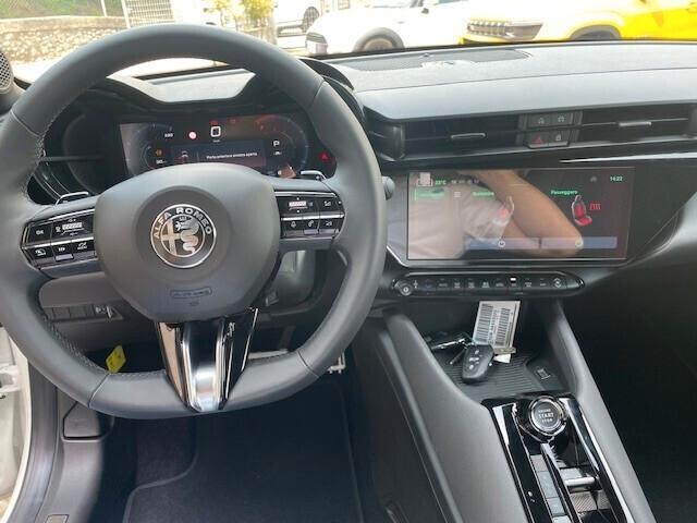 Alfa Romeo Altro ALFA JUINIOR 1.2 HYBRID E-DCT6 MHEV 136 CV MOD.SPECIALE AUTOMATICA!!