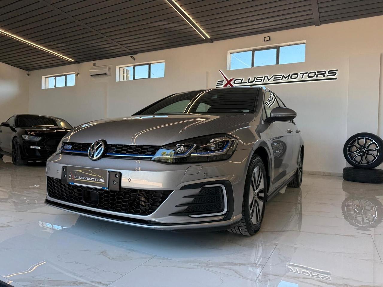 Volkswagen Golf 5p 1.4 tsi Gte plug in Hybrid dsg