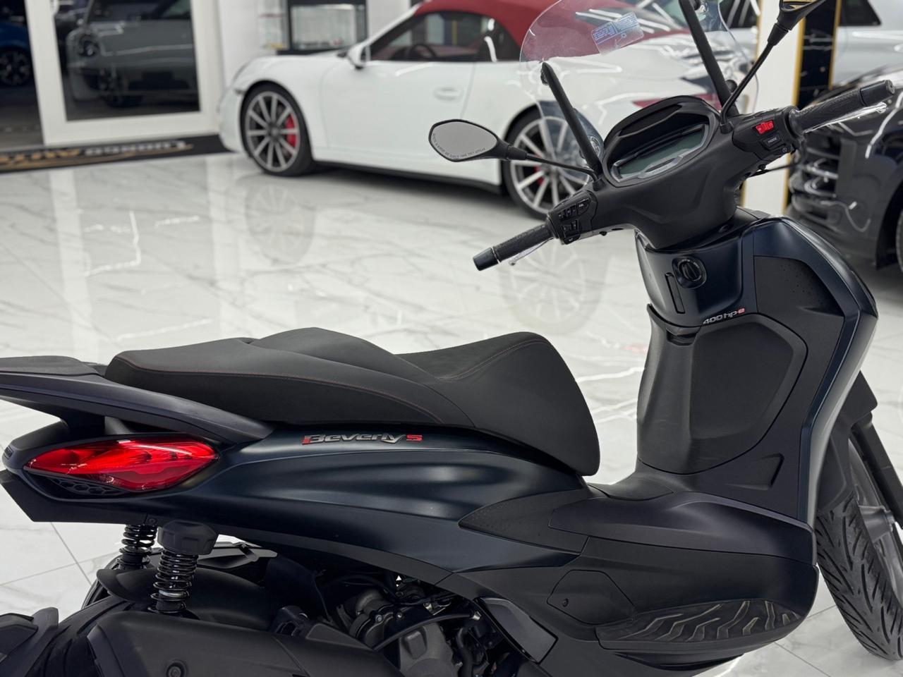 Piaggio Beverly 400 S