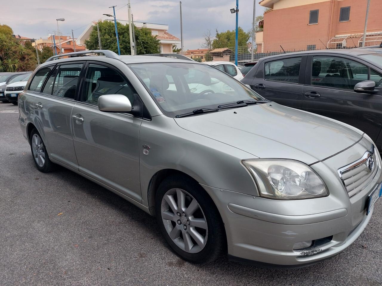 Toyota Avensis 2.0 D-4D 16V GANCIO TRAINO