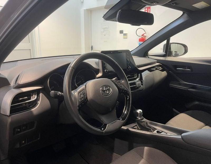 Toyota C-HR 1.8 Hybrid E-CVT Active