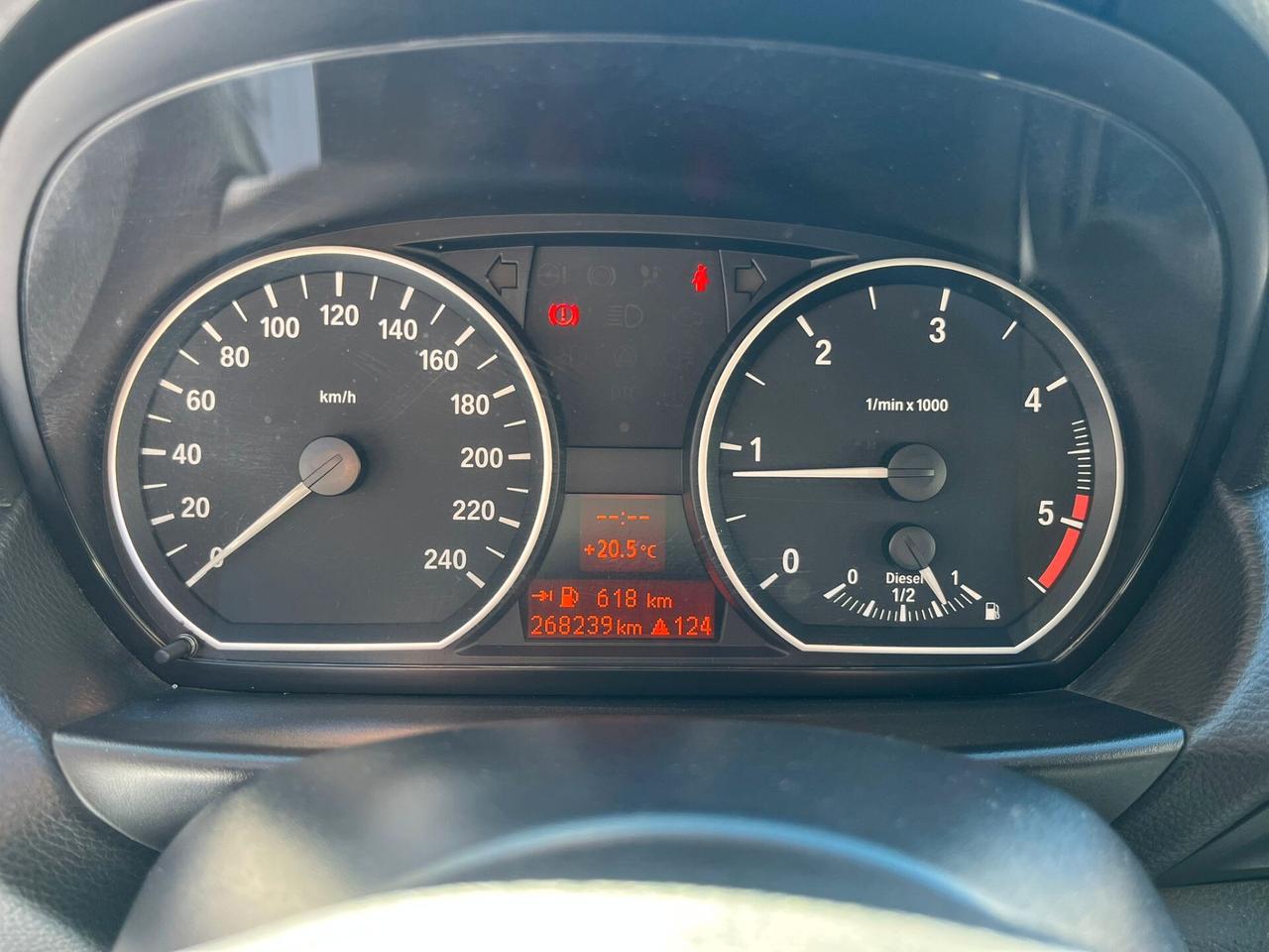 Bmw 118 118d 2.0 143CV cat 5 porte Futura DPF