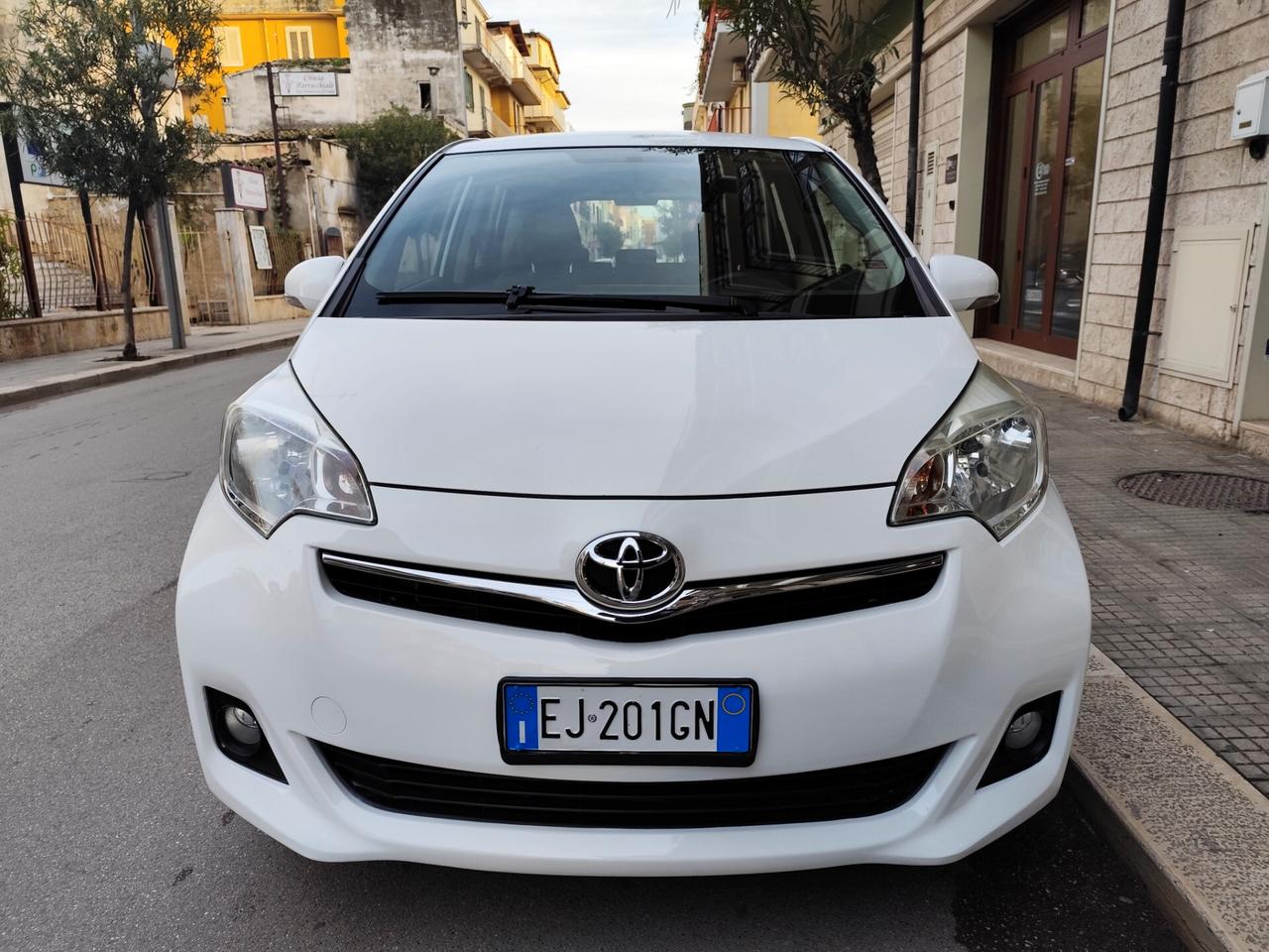 Toyota Verso-S 1.3 MT BENZINA 99CV PERFETTA