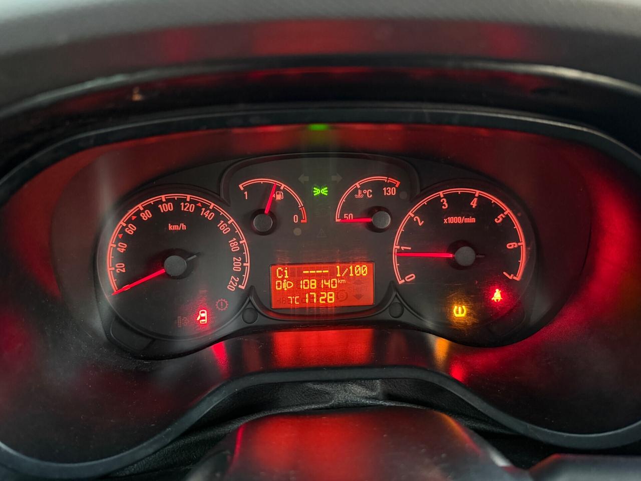 OPEL COMBO 1.6CDTI TETTO ALTO PEDANA OMOLOGATA DISABILI