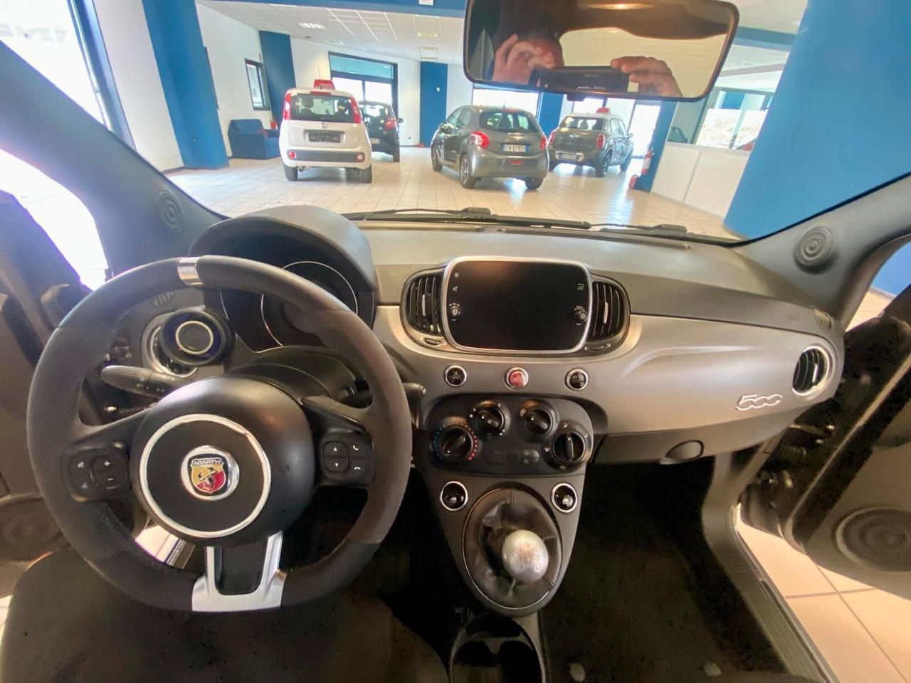 Abarth 595 1.4 Turbo T-Jet 165 CV Turismo