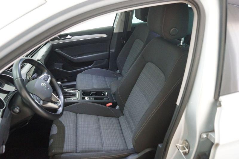 Volkswagen Passat Passat Variant 2.0 TDI SCR 122 CV EVO DSG Business IVA ESPOSTA