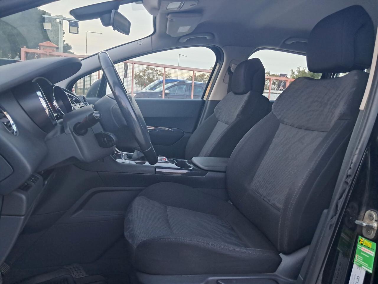 Peugeot 3008 -1.6HDI--110CV* Allure *CLIMA-PARK*