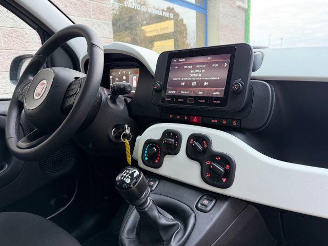 FIAT Pandina 1.0 70CV HYBRID NAVIGATORE SENSORI PARCHEGGIO