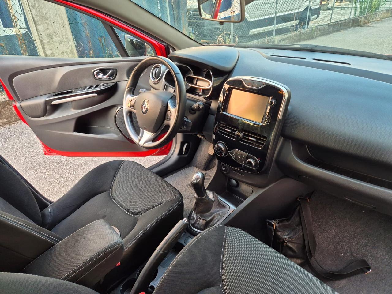 Renault Clio Sporter 1.5 dCi 8V 90CV Costume National