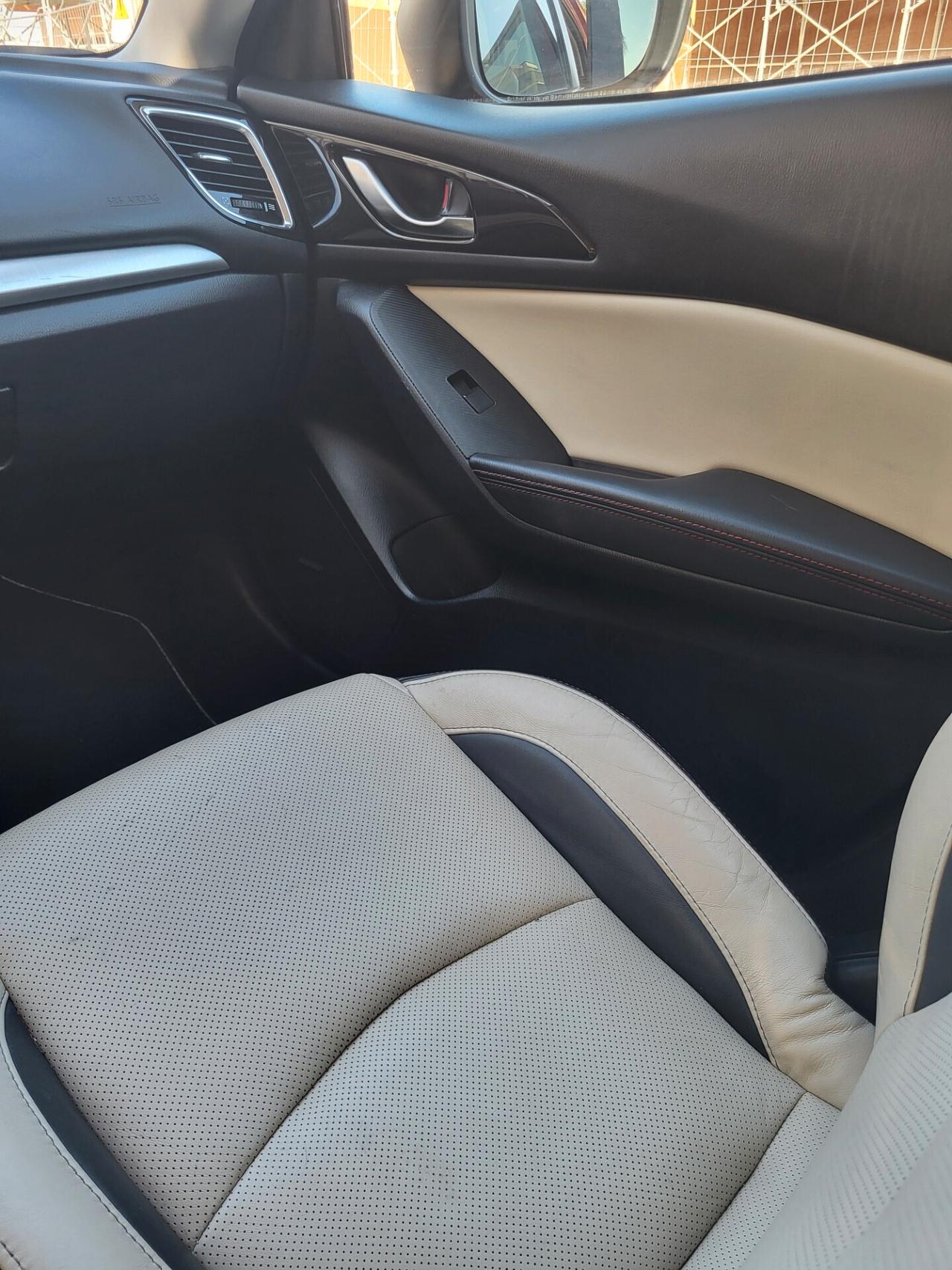 Mazda 3 Mazda3 1.5 Skyactiv-D Exceed