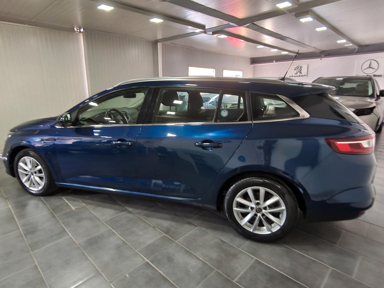 Renault Megane Mégane Sporter Blue dCi 115 CV Business