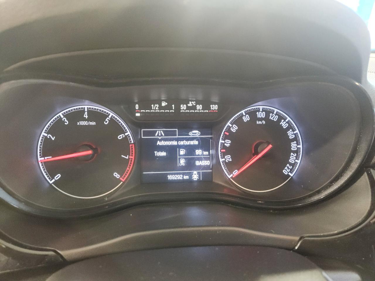 (IN ARRIVO)Opel Corsa