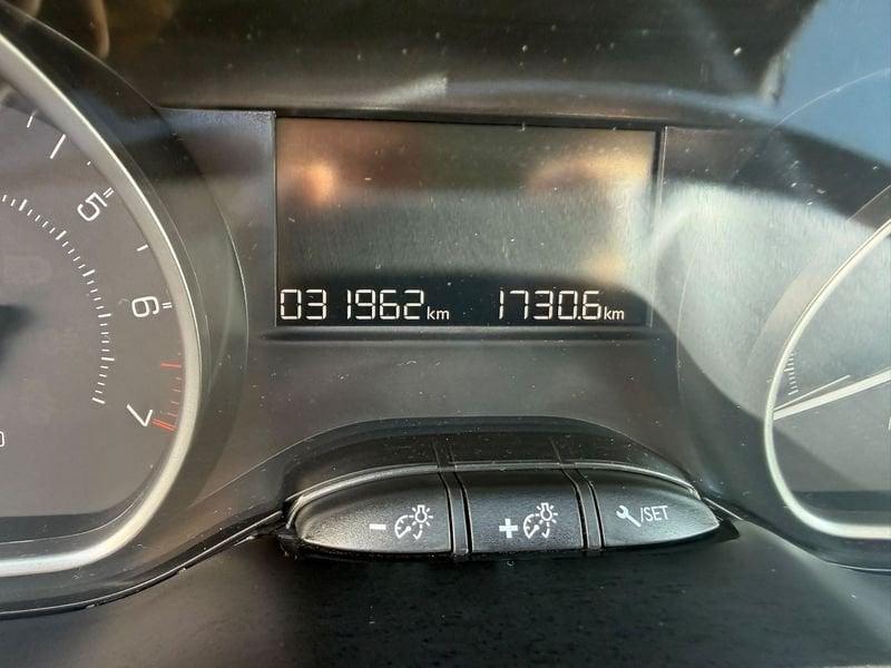 Peugeot 208 Active PureTech 82cv S/S Neopat.