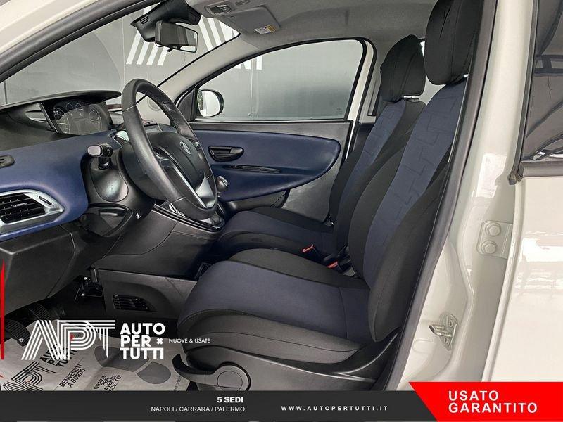 Lancia Ypsilon Ypsilon 1.0 firefly hybrid Platino s&s 70cv